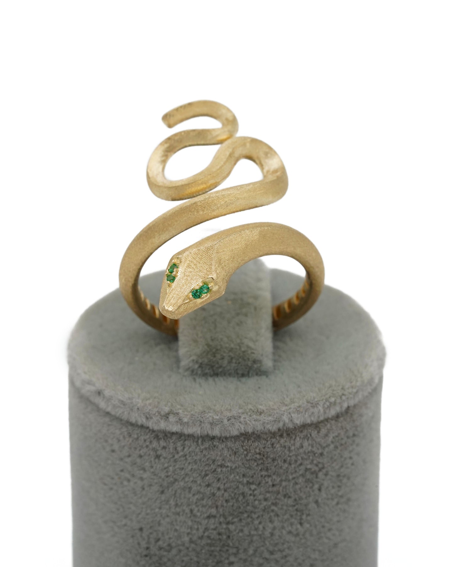 Serpentine Ring